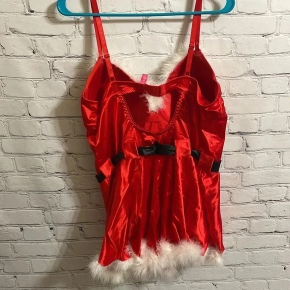 Pucker Up Red Fur Trimmed Mrs.Clause Nightgown - Picture 7 of 12